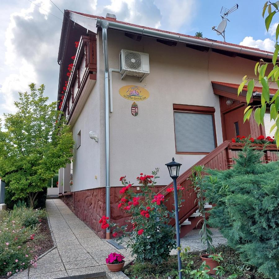 Erika Apartmanhazak Hévíz Extérieur photo