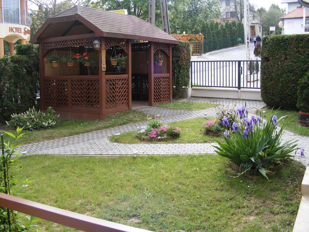 Erika Apartmanhazak Hévíz Extérieur photo