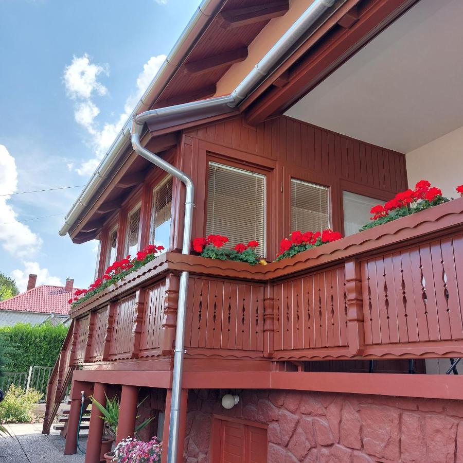 Erika Apartmanhazak Hévíz Extérieur photo