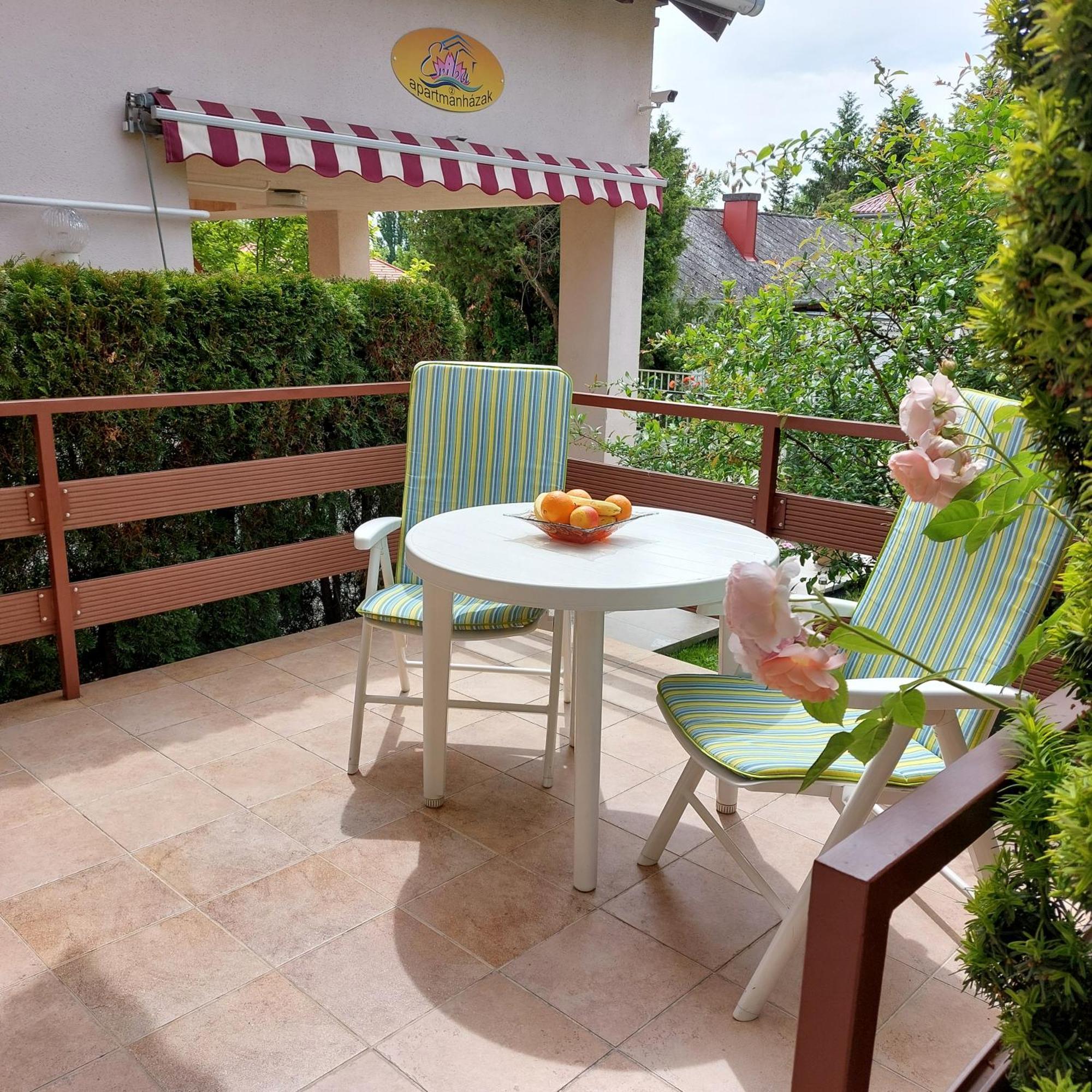 Erika Apartmanhazak Hévíz Extérieur photo
