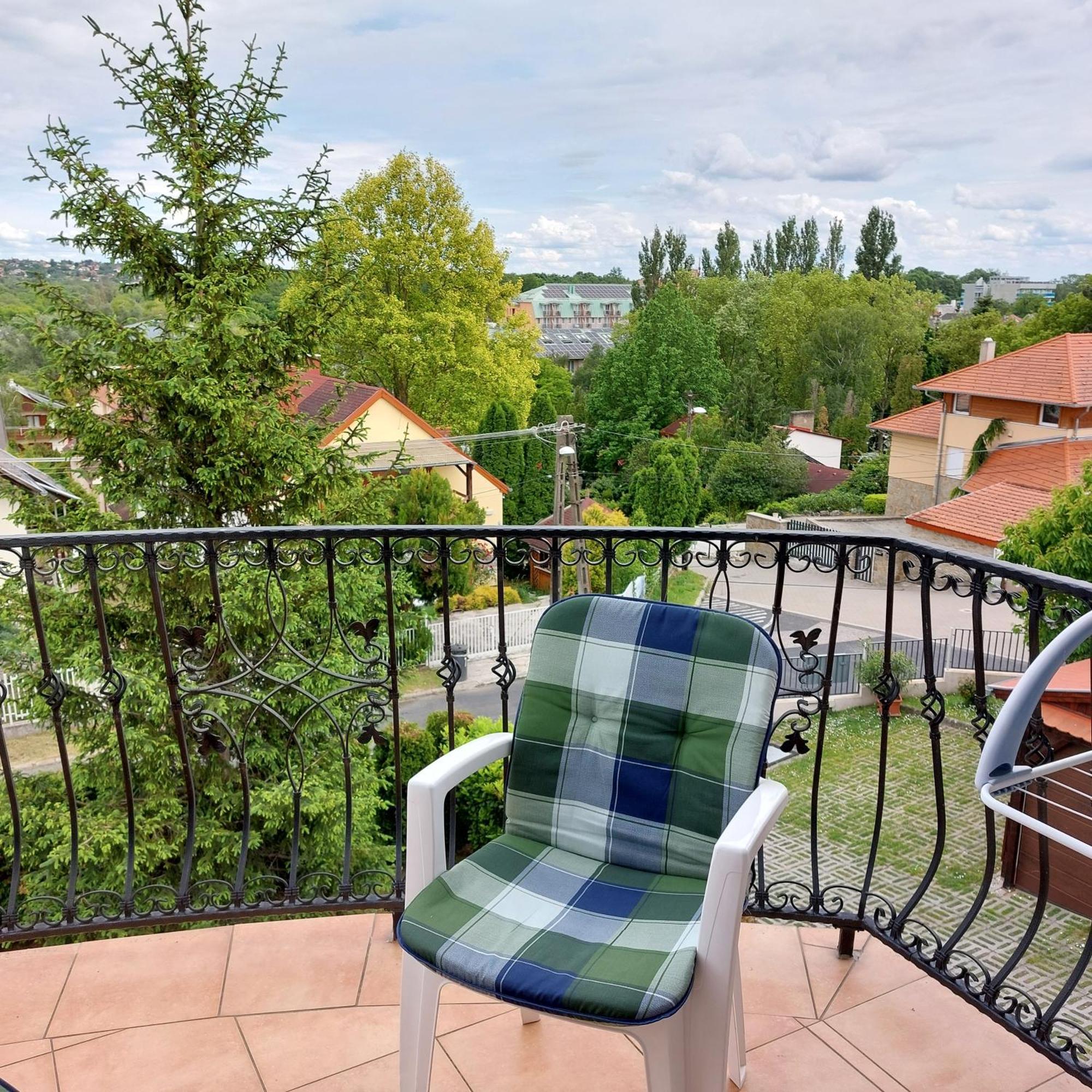 Erika Apartmanhazak Hévíz Extérieur photo