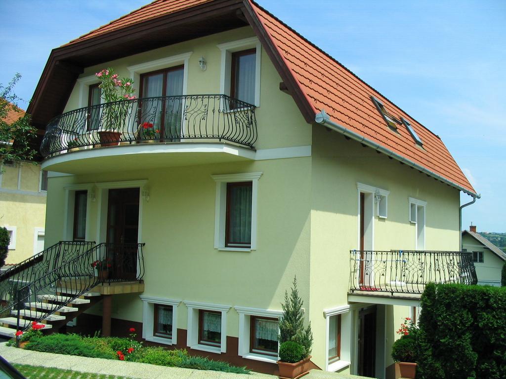 Erika Apartmanhazak Hévíz Extérieur photo